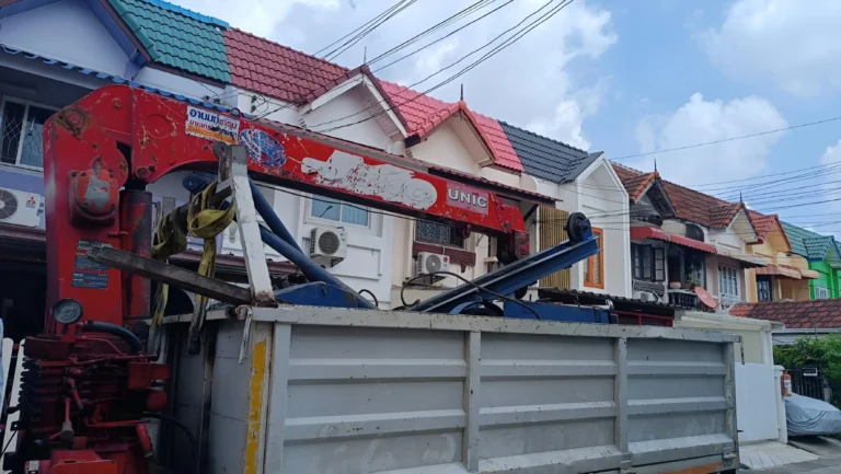 บริการรับต่อเติมบ้านและรีโนเวทบ้านครบวงจร และบริการรับตอกเสาเข็มไมโครไพล์
